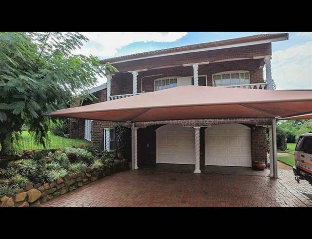 5 BEDROOM HOUSE FOR SALE IN HAYFIELDS